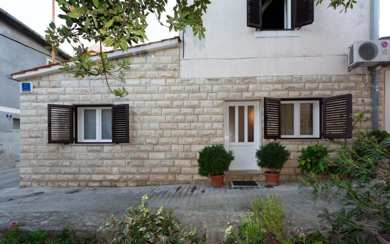 Guesthause Arbor Apartment Сплит Екстериор снимка