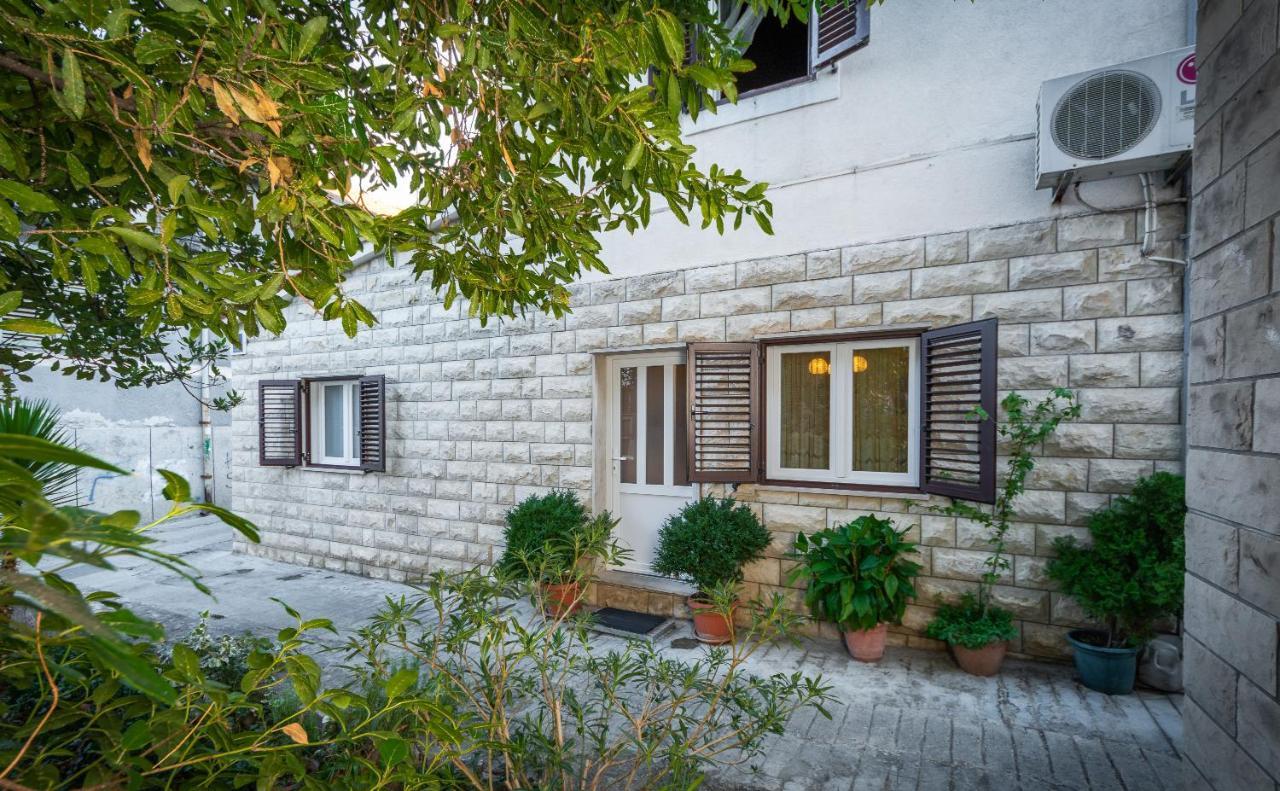 Guesthause Arbor Apartment Сплит Екстериор снимка