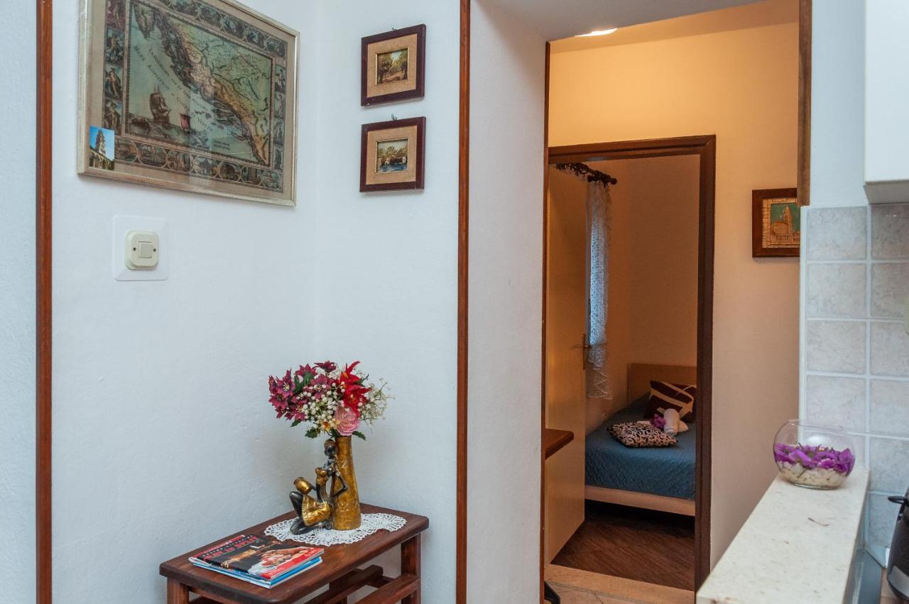 Guesthause Arbor Apartment Сплит Екстериор снимка